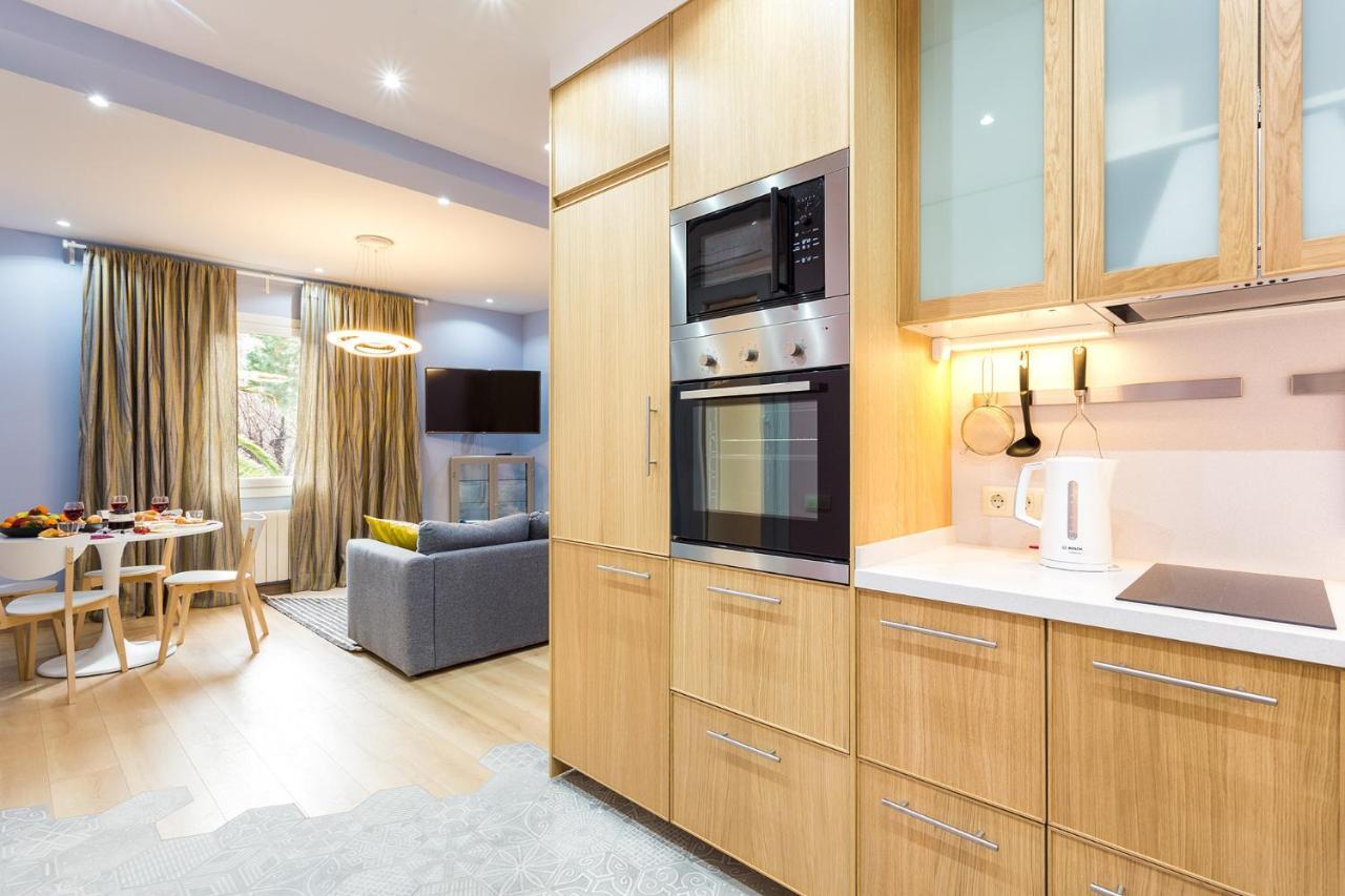 ברצלונה Three Bedrooms Apartment מראה חיצוני תמונה